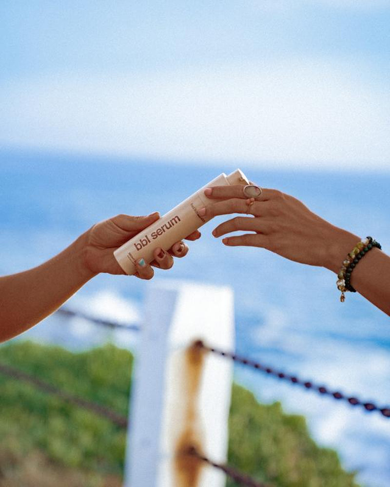 BBL Serum - 3-In-1 Bikini Line Serum - Designed for Ingrown Hairs, Dark Spots, Razor Bumps, and Irritation. Salicylic Acid, Kojic Acid, Niacinamide, and Aloe Vera Work Together to Smooth, Brighten, and Calm Skin after Shaving or Waxing.